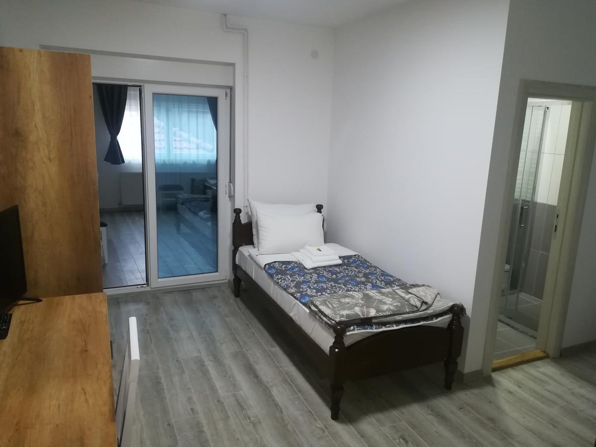 Karavan 123 Raška Dış mekan fotoğraf
