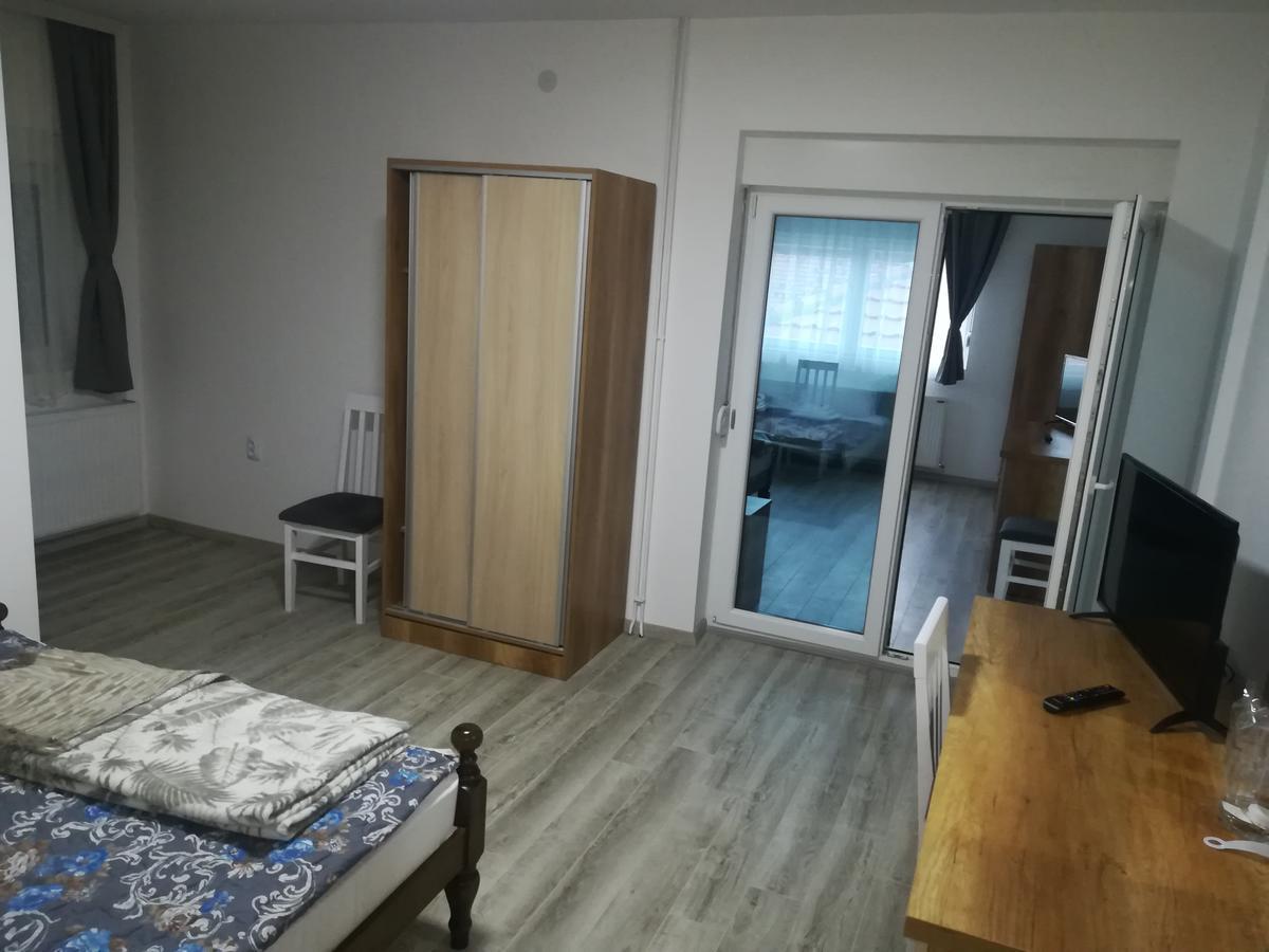 Karavan 123 Raška Dış mekan fotoğraf